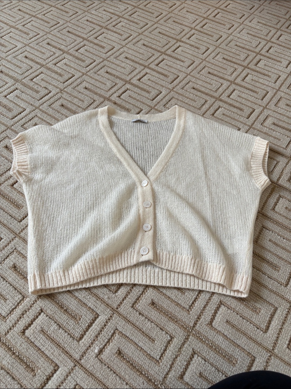 Peserico Cream Open-Knit Lightweight Sweater